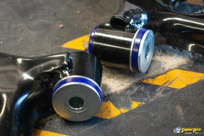 SuperPro 2016 Honda Civic EX Front Lower Control Arm Set w/ Bushings Superpro Control Arms  AXOPROS