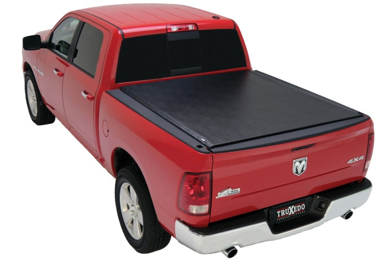 Truxedo 09-18 Ram 1500 & 19-20 Ram 1500 Classic 6ft 4in Lo Pro Bed Cover Truxedo Bed Covers - Roll Up  AXOPROS