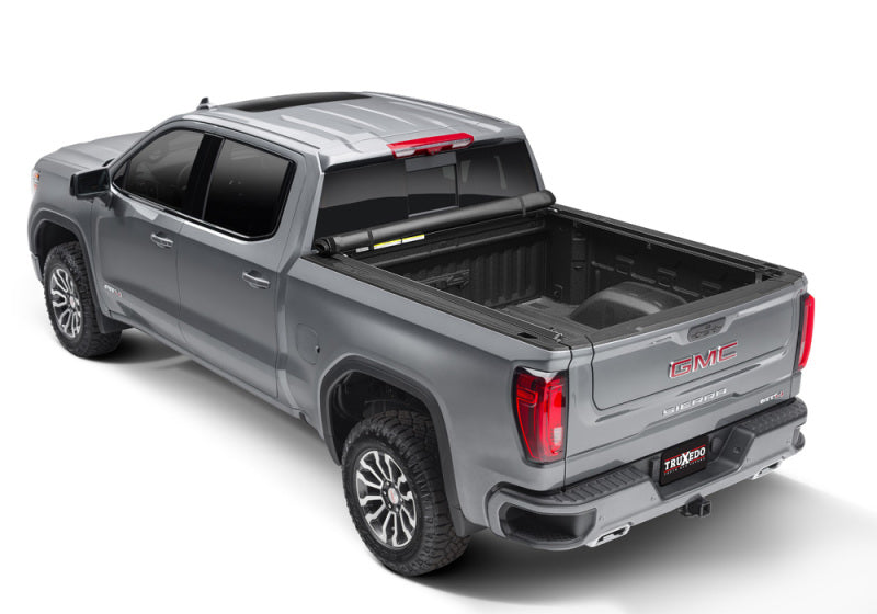 Truxedo 19-20 GMC Sierra & Chevrolet Silverado 1500 (New Body) 5ft 8in Lo Pro Bed Cover Truxedo Bed Covers - Roll Up  AXOPROS