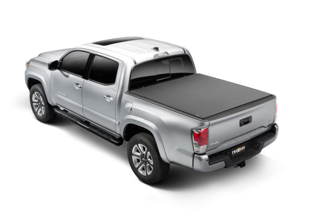 Truxedo 2024 Toyota Tacoma 5ft Pro X15 Bed Cover Truxedo Bed Covers - Roll Up  AXOPROS