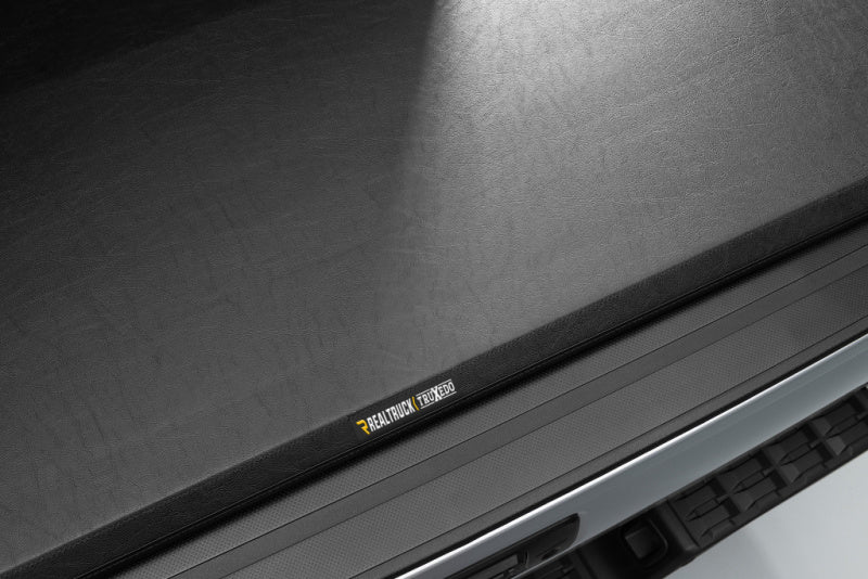 Truxedo 2024 Toyota Tacoma 6ft TruXport Bed Cover Truxedo Bed Covers - Roll Up  AXOPROS