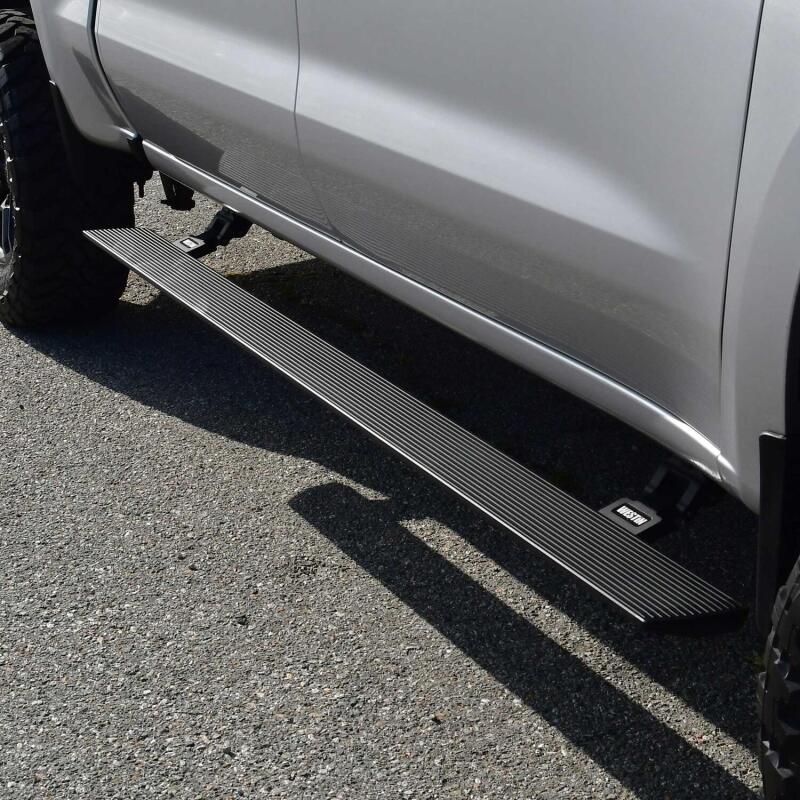 Westin 19-23 Chev/GMC Silv/Srra 1500 CC (No 19 LTD) / 20-23 2500/3500 Pro-e Running Boards - Tex Blk Westin Running Boards  AXOPROS